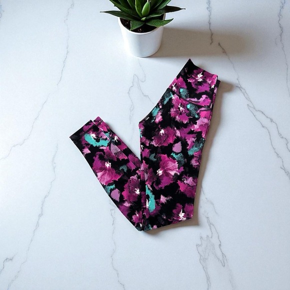 Lululemon Women's Floral Leggings Pull-On Ankle Purple Size 6 - Picture 4 of 6